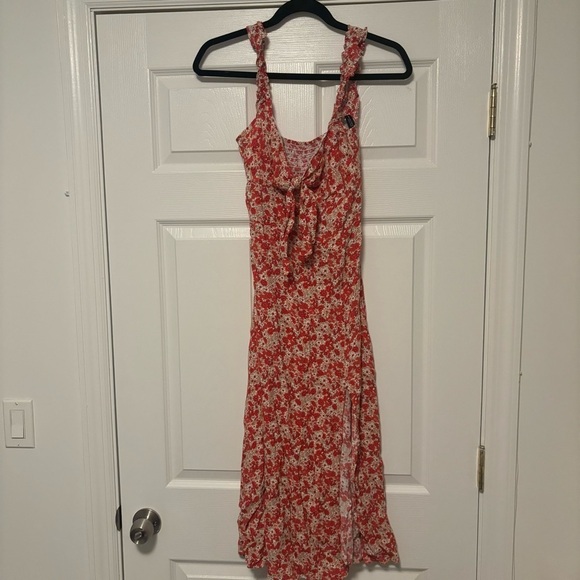 Zara Floral Dress - Picture 9 of 12